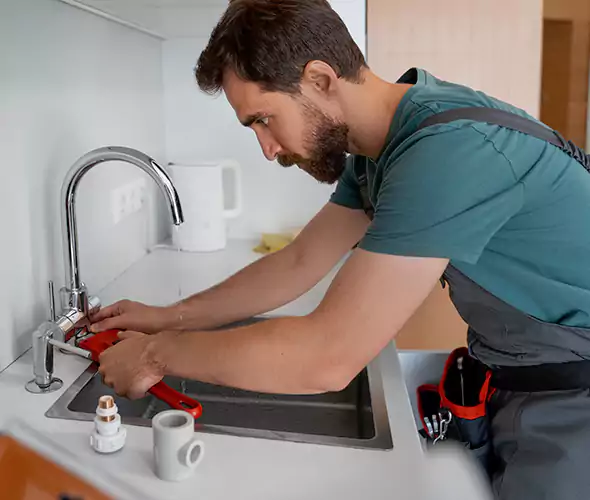 Professional Faucet Replacement Specialist in Muncie, IN: Schedule Affordable Faucet Replacement Services with Us