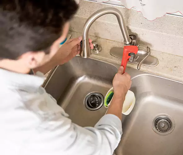 Professional Sink Repair Specialist in Muncie, IN: Schedule Reliable Sink Fixing Services with Us