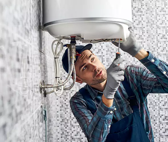 Expert Plumber for Water Heater Replacement in Muncie, IN: Schedule Affordable Replacement Services with Us